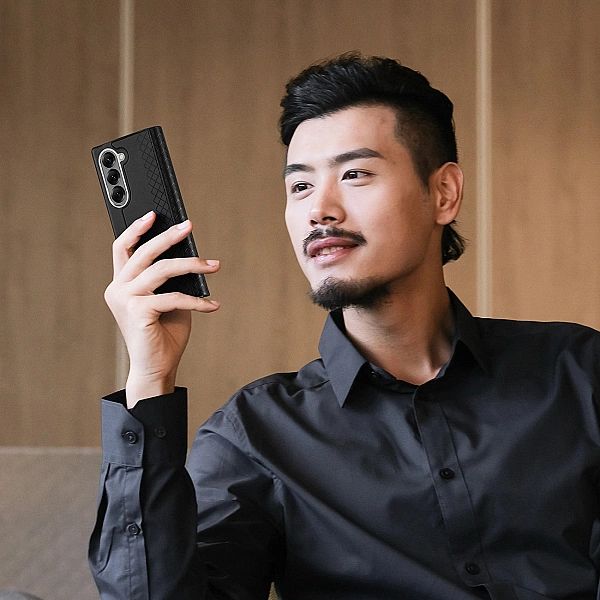 Etui Dux Ducis Brill na Samsung Galaxy Z Fold7 z zamknięciem magnetycz