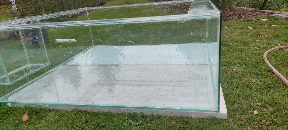 Akwarium 320l 100x100x32