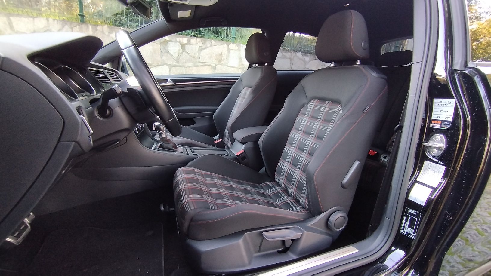 Volkswagen Golf VII GTI Performance DSG 230 CV