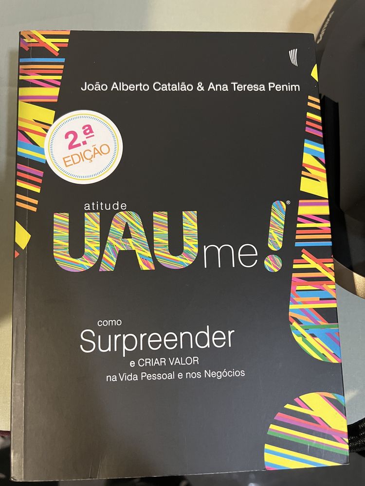Vendo livro UAU me