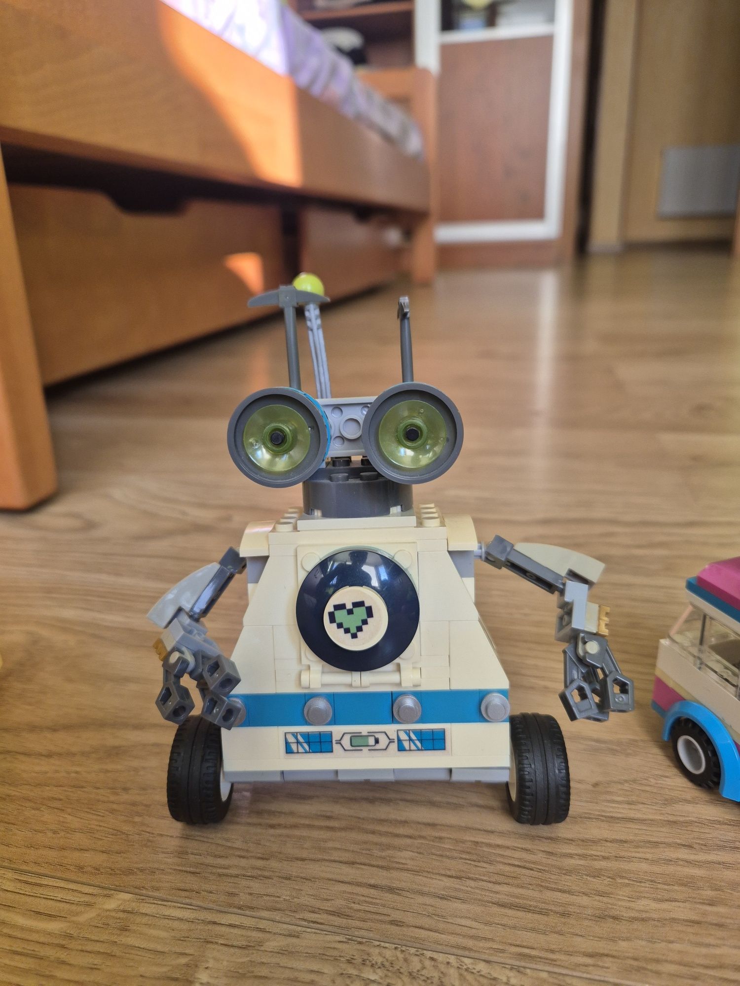 Lego Friends продаётся все вместе