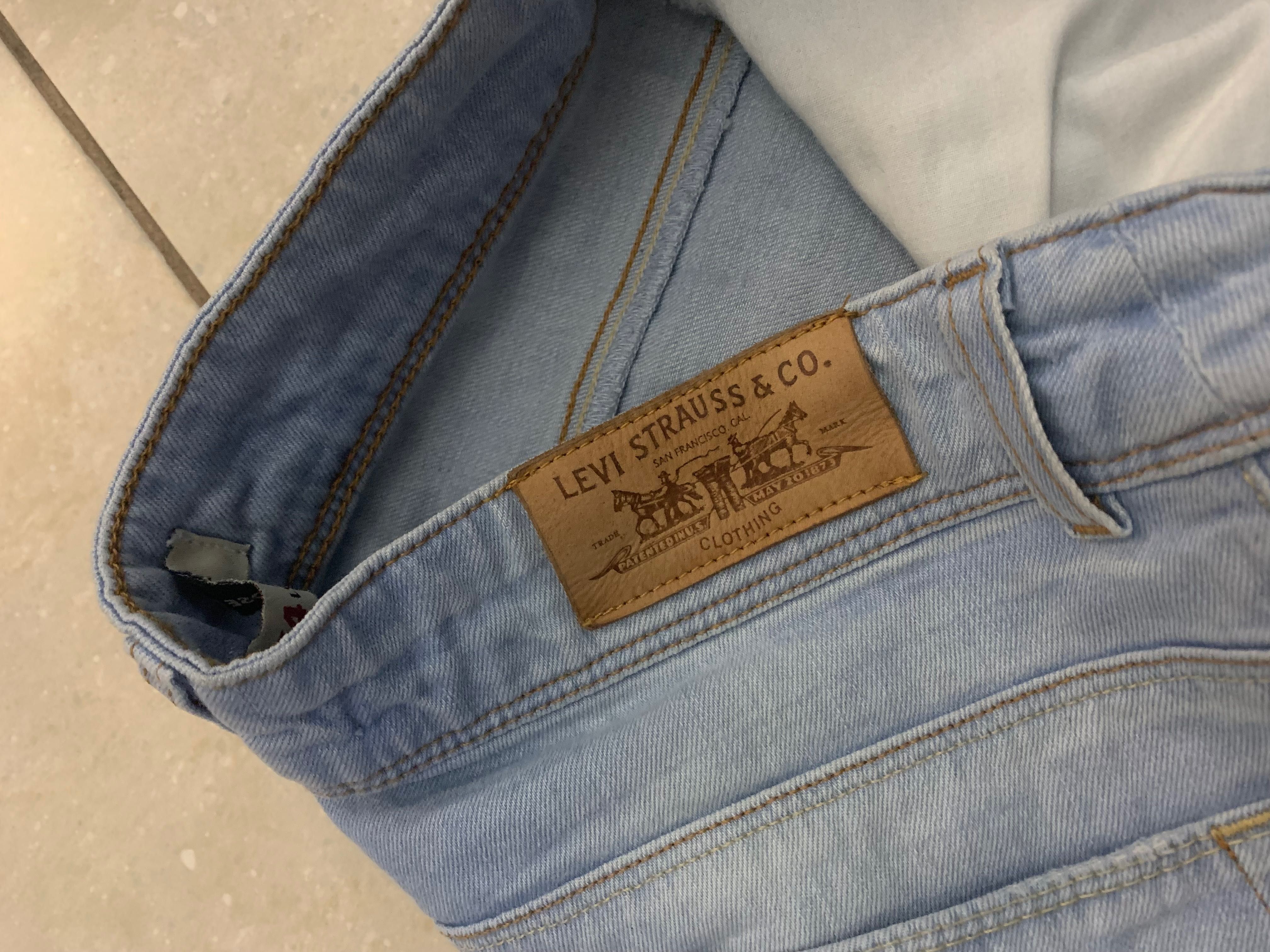 Levi’s 474 Loose Fit spodnie damskie jeans dzwony 30/32 wysoki stan
