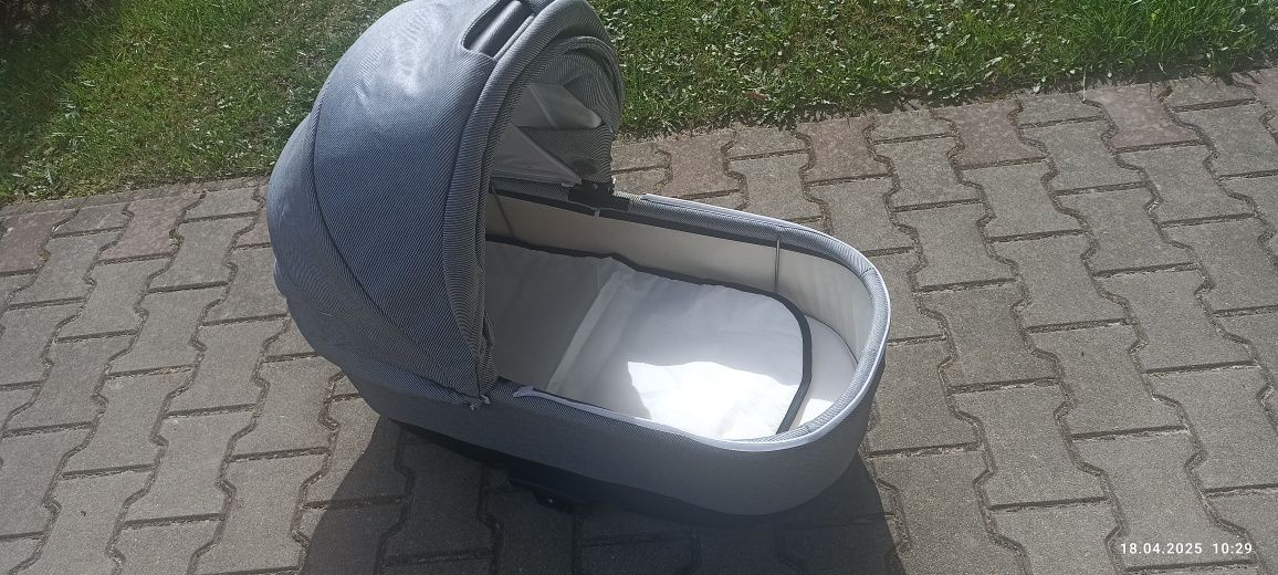 Wózek dziecięcy Bexa D'Angela 3w1 (gondola, spacerówka, nosidełko)