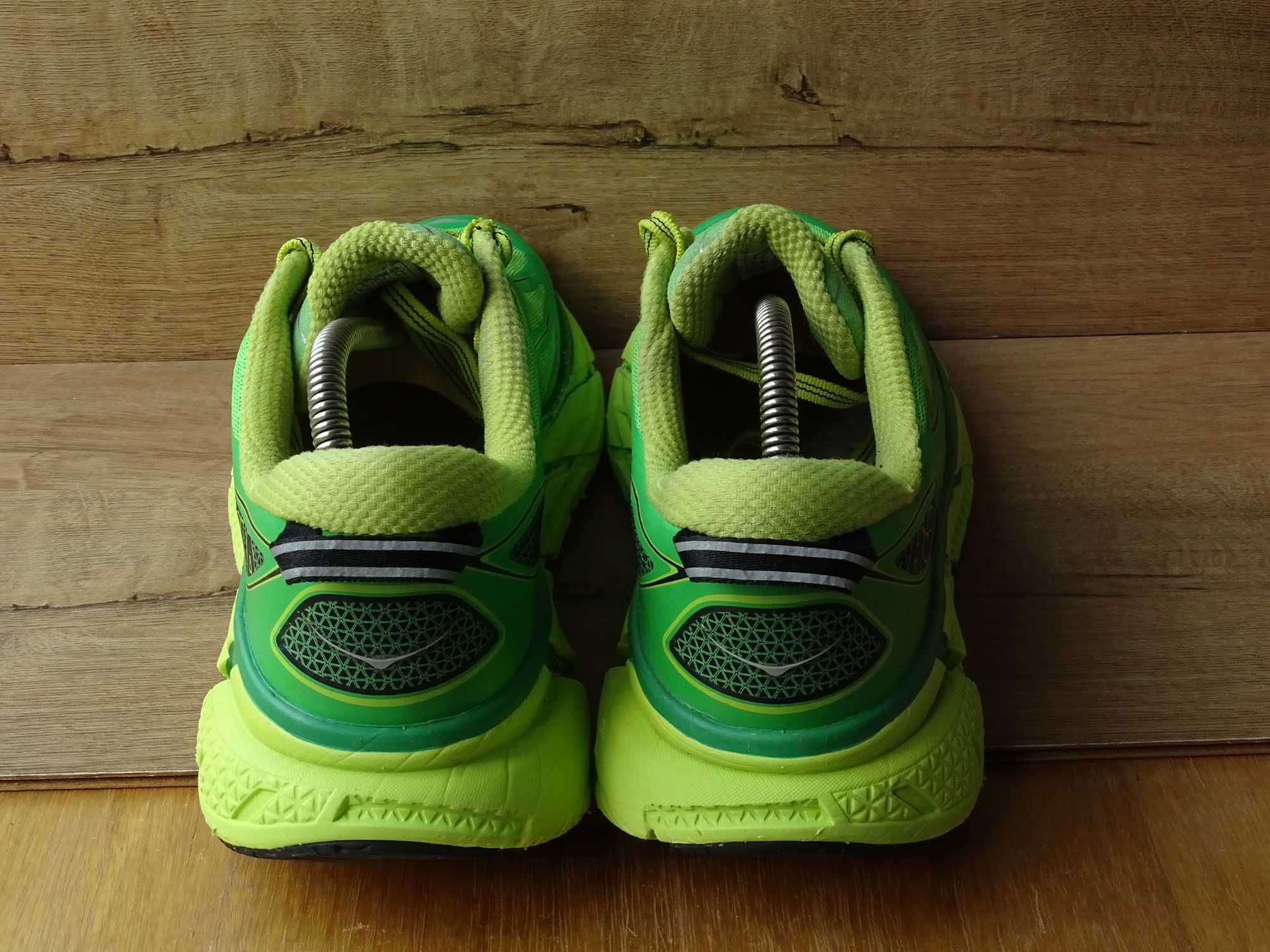 Кросівки Hoka One One
