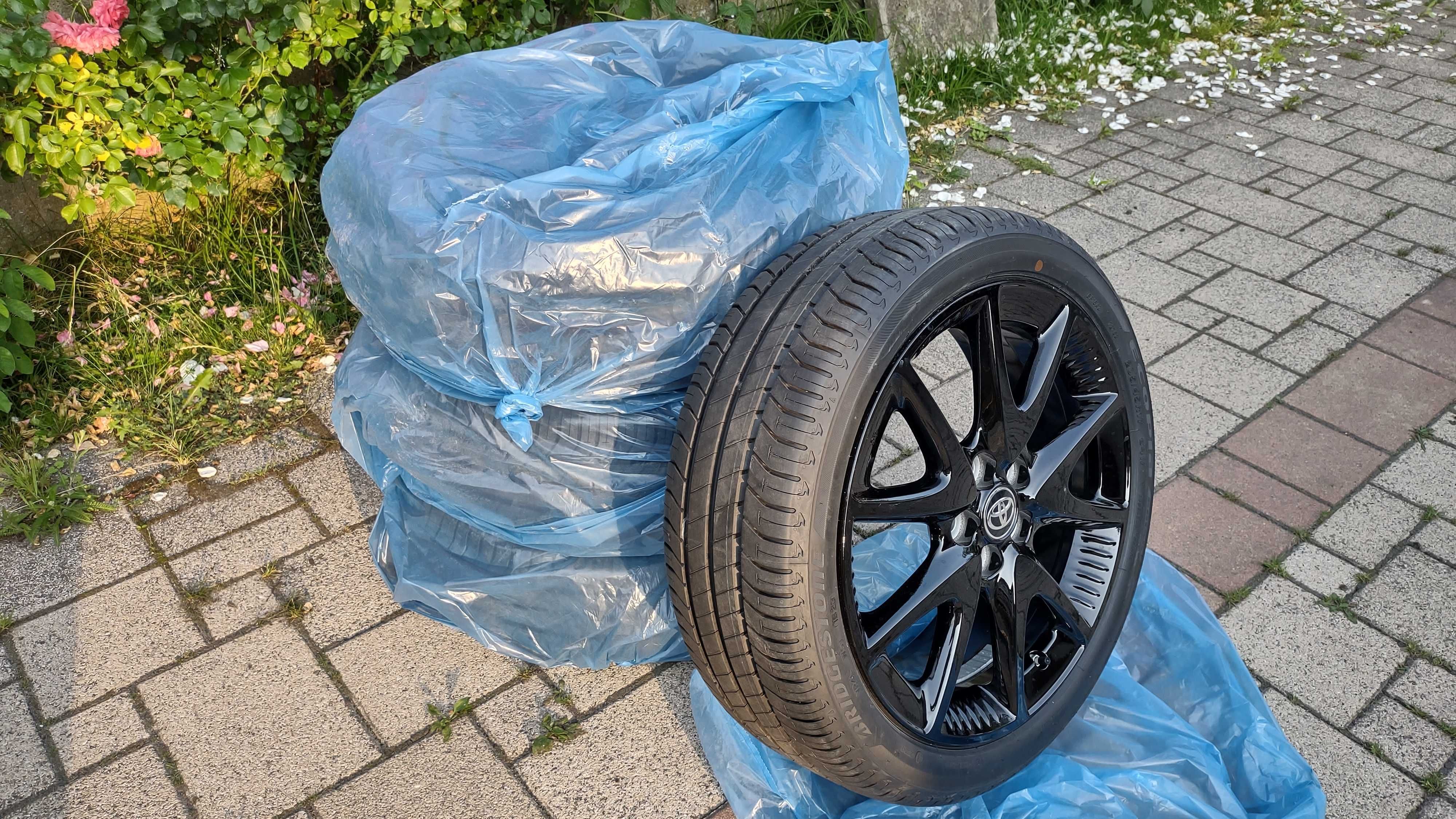 NOWE koła aluminiowe Toyota Yaris 205/45 R17 opony letnie Bridgestone