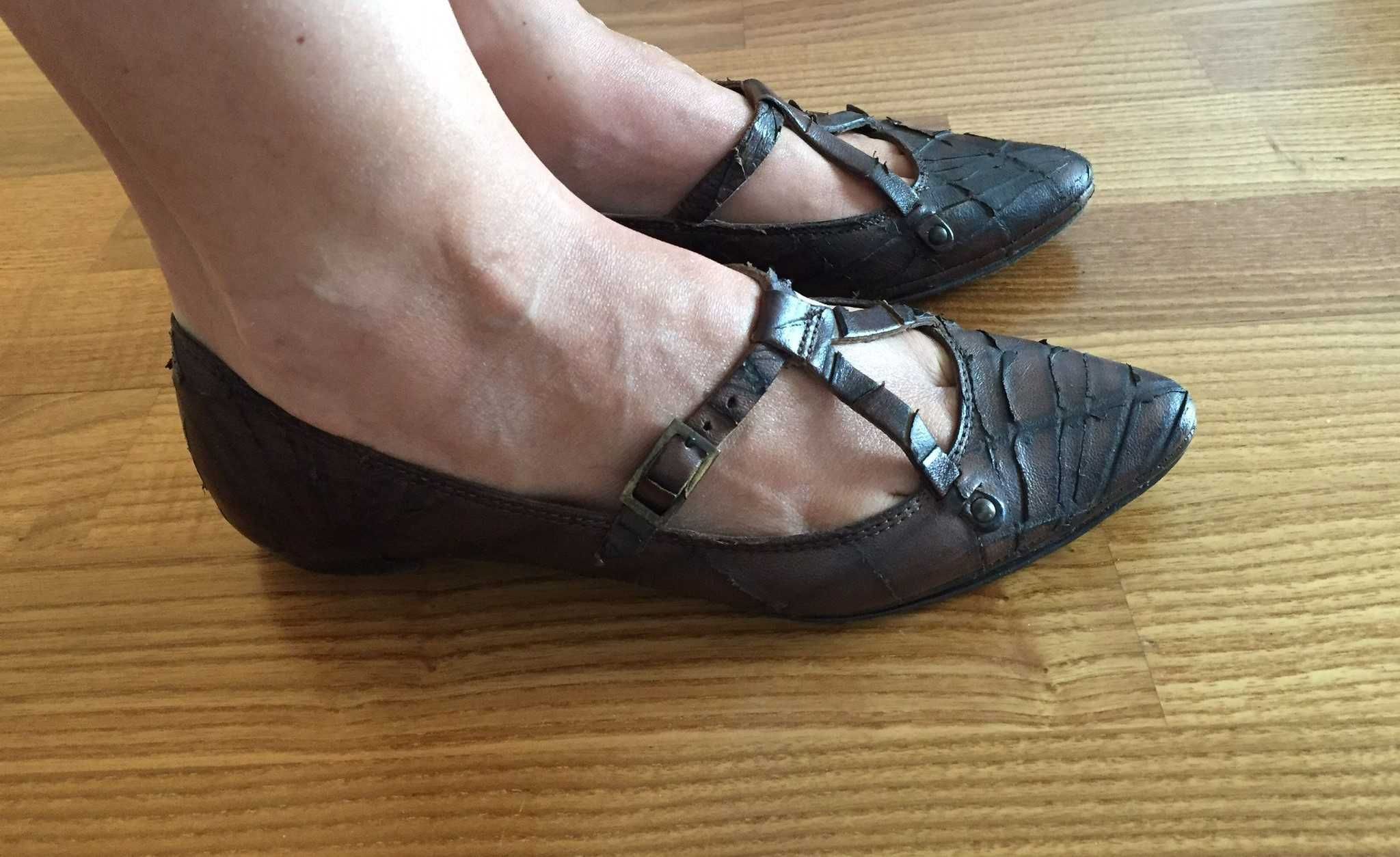 N.º 36 – Sapatos Tremp, em pele, castanhos