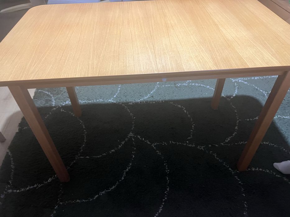 Stół rozkładany mały