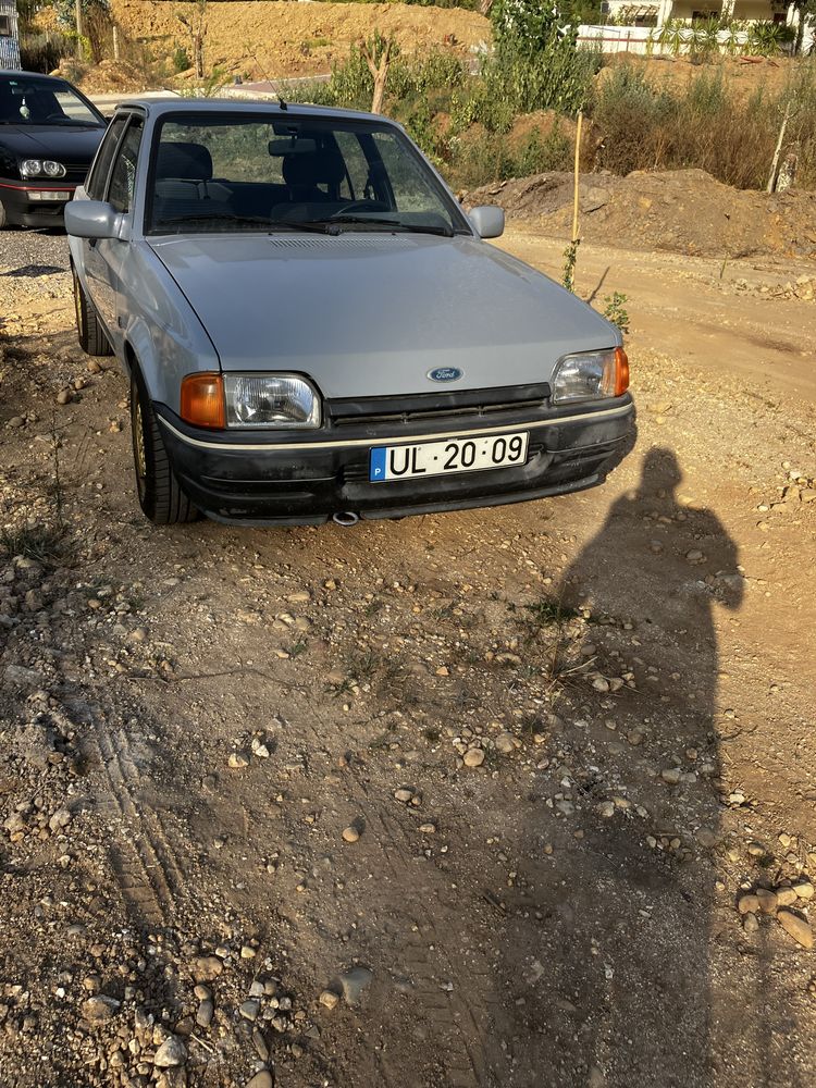 Ford escort 1.1 com motor refeito
