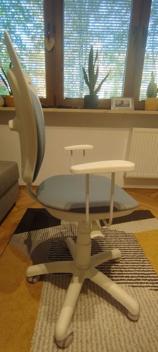 Krzesło obrotowe dziecięce