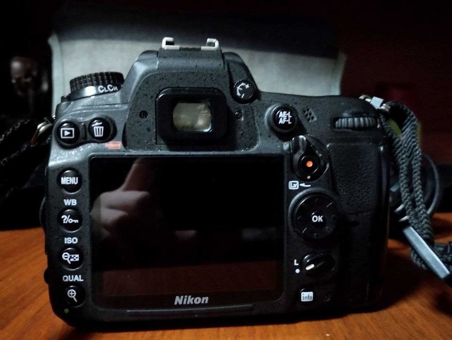 Nikon 7000 фотоапарат
