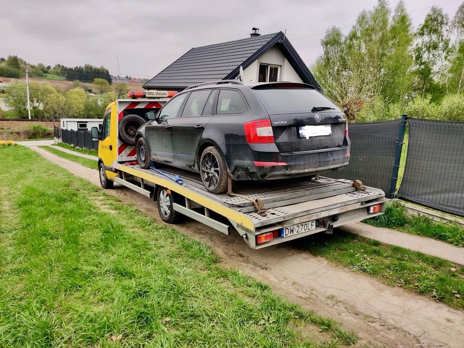 Renault Master  Autolaweta, duża ładowność, uszkodzony silnik