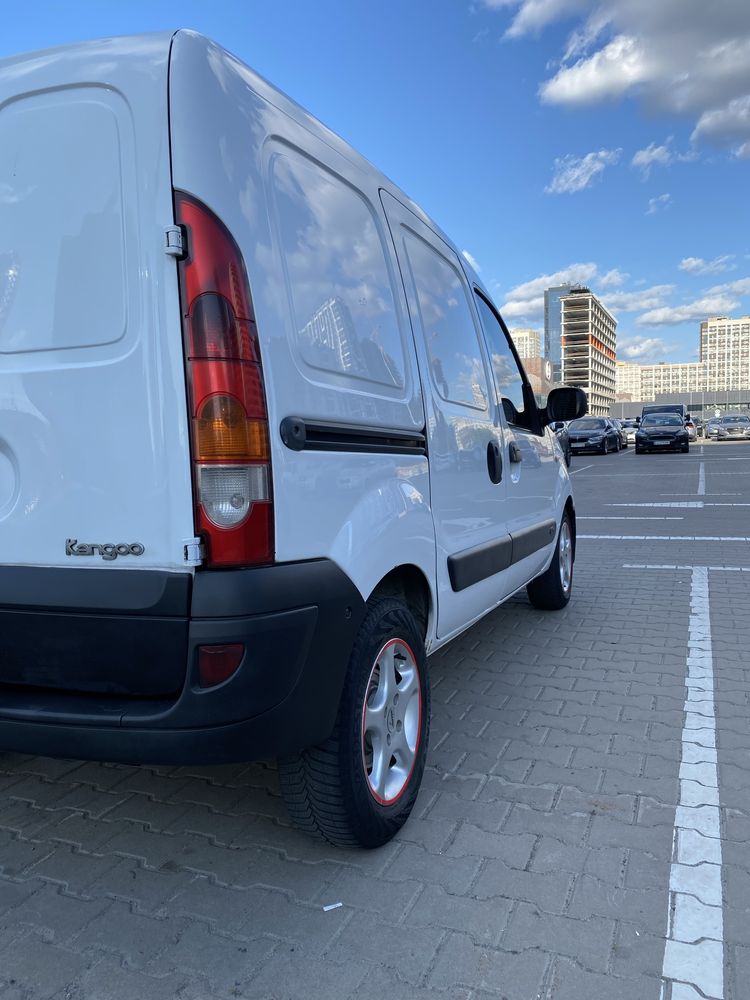 Кенго 1.5 dci 70