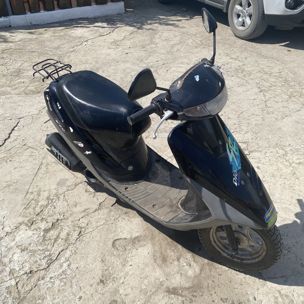 Мопед Honda Dio 27