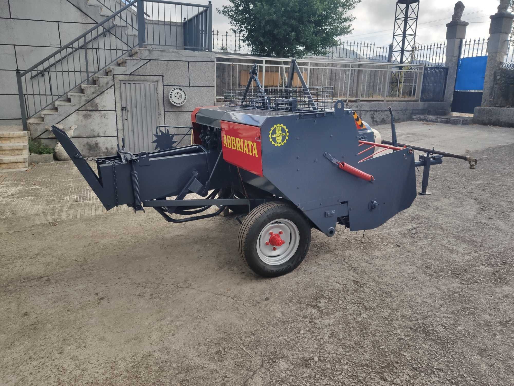 Enfardadeira  Abbriata M60 Mini - 1.60m