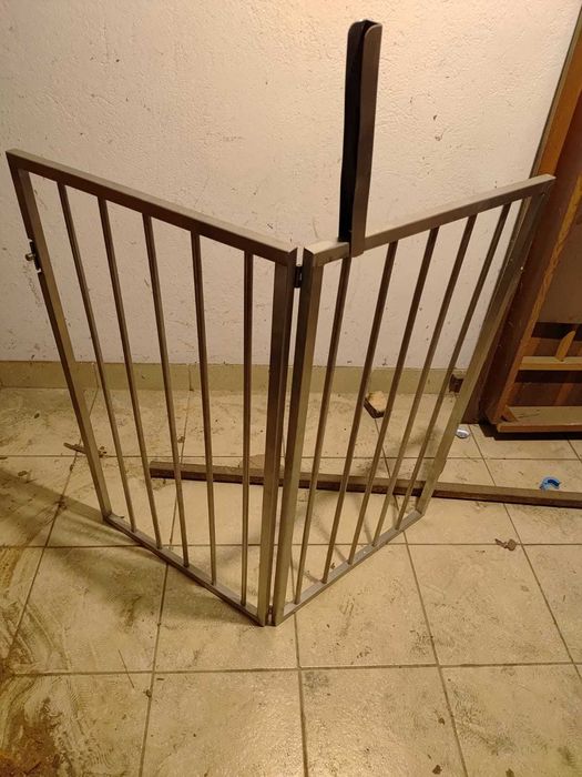 bramka ze stali kwasodopornej