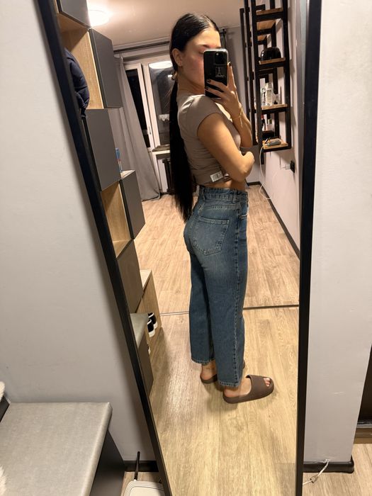 Ідеальні джинси МОМ