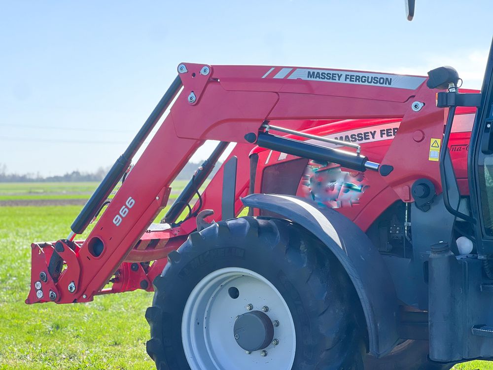 Ładowacz czołowy tur Massey Ferguson 966 Quicke (Fendt,NH,Case,Deutz)