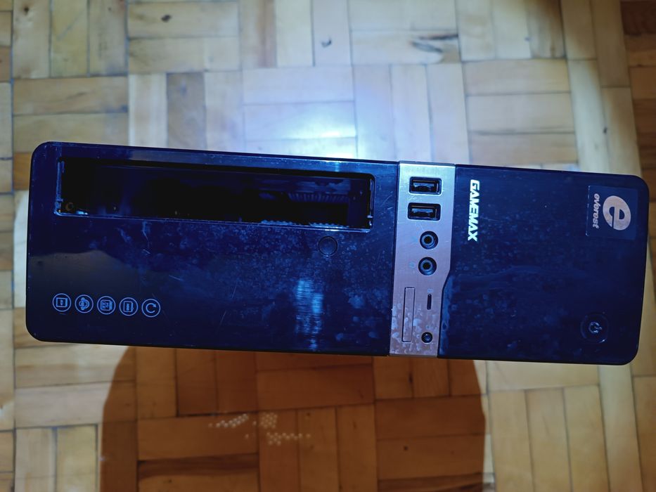 Комплект Asus J1800I-C Intel Celeron J1800 2,4Ghz DDR3 0Gb SSD HDD 0Gb