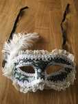 Mascaras e chapeus de carnaval