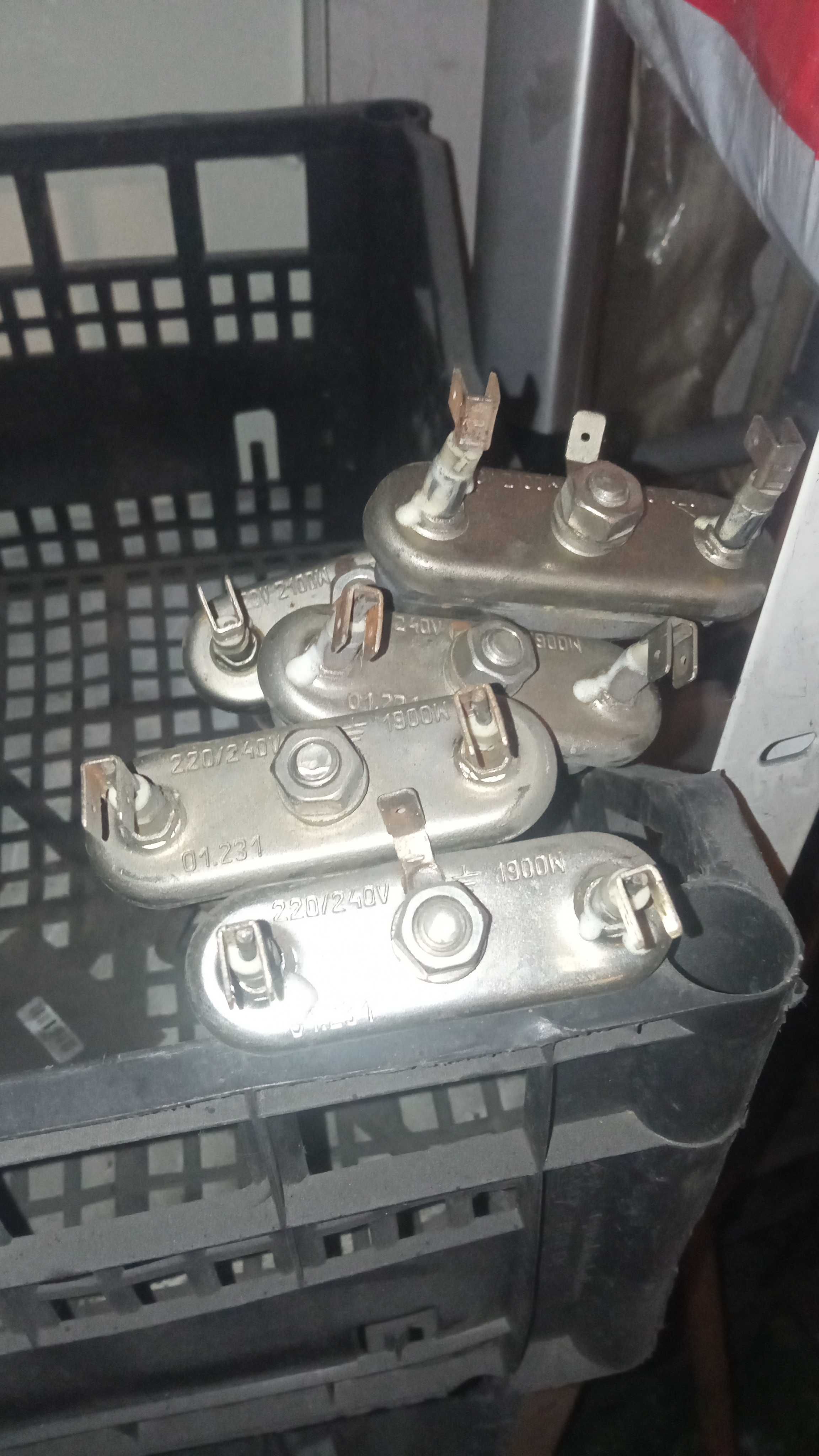 Sprzedam nowe niklowane grzałki do pralek automatycznych 1950W