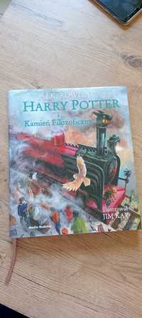 Harry Potter i Kamień Filozoficzny (wydanie ilustrowane). Tom 1