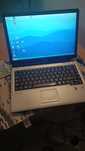 Stary sprawny laptop Fujitsu Siemens
