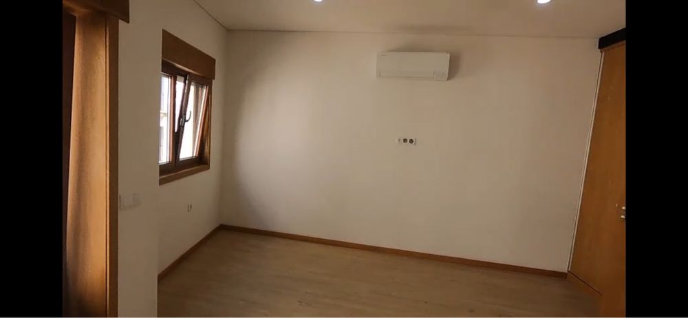 Apartamento T2 para Arrendamento – Centro da Cidade