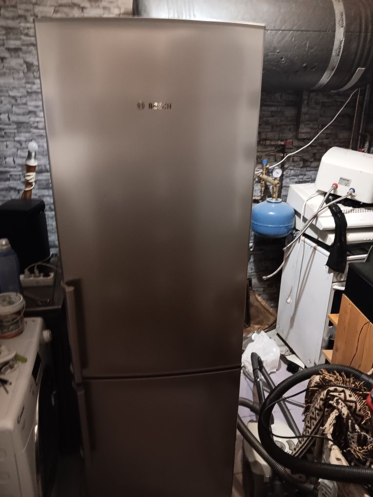 Lodówka bosch No frost 185 cm wysokość zadbana