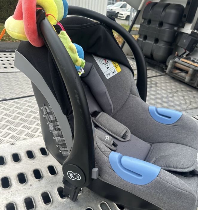 Продам автолюльку