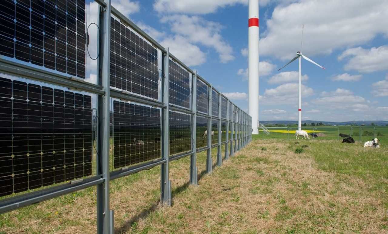 Ogrodzenie z paneli fotowoltaicznych bifacial 9,6kW (ok. 50 metrów)