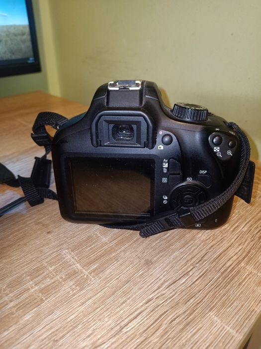Canon eos 4000d lustrzanka
