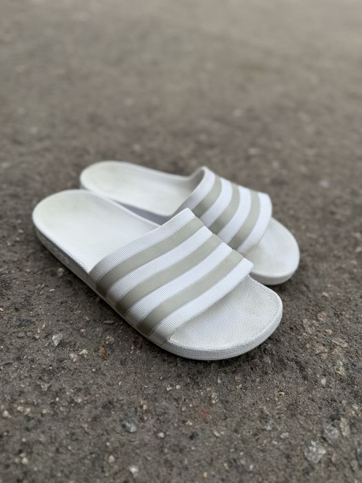 Adidas тапочки оригинал 41 размер шлепанцы тапки