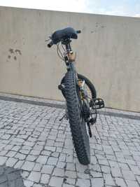 Bicicleta btt amarela