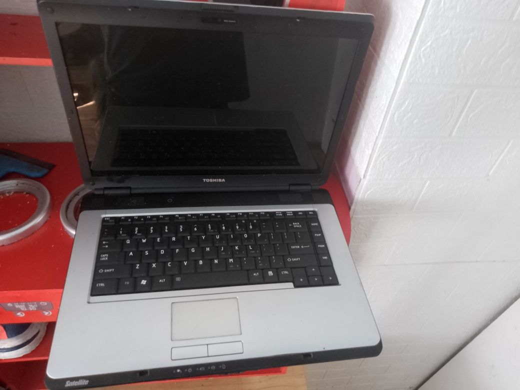 Laptop Toshiba na czesci