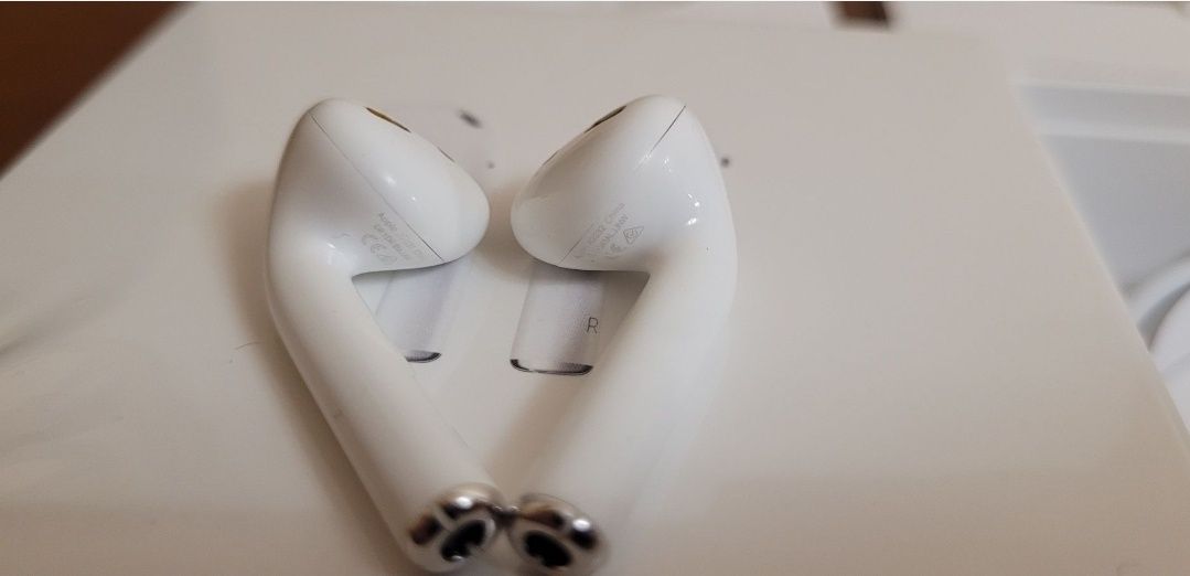 Наушники Apple AirPods оригинал