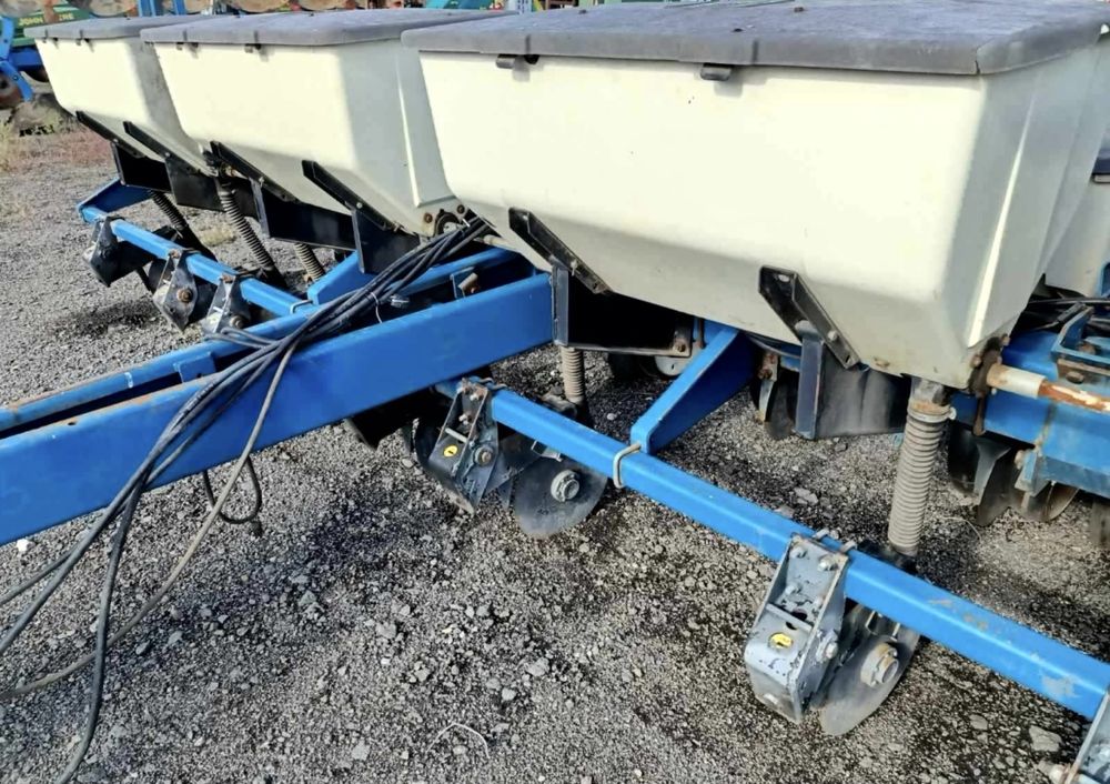 Сівалка Kinze 3000 Кінза ціна з ПДВ