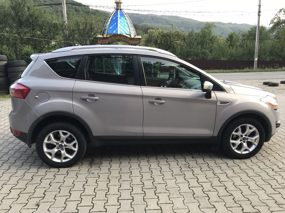 Ford Kuga 2011 р. 2.0 диз. Автомат