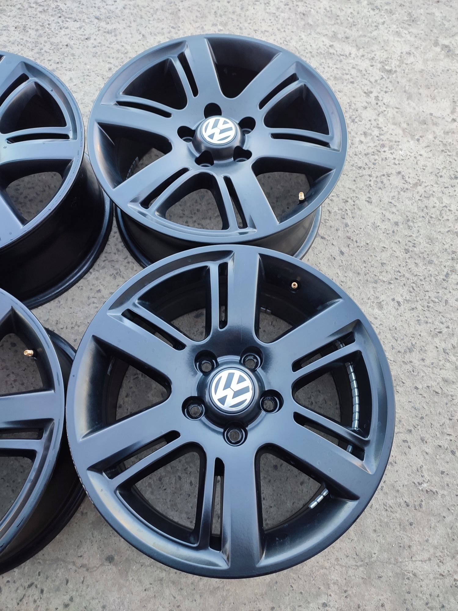 Диски 5/120 R17 VW Amarok T5 T6