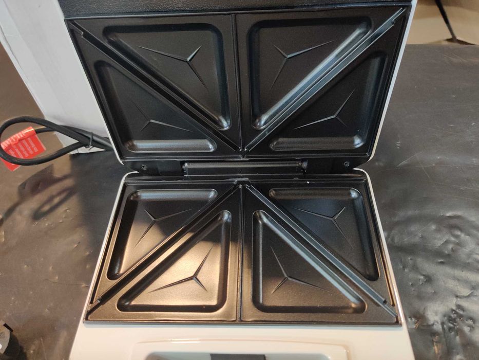 Бутербродниця, тостер, вафельниця, нова