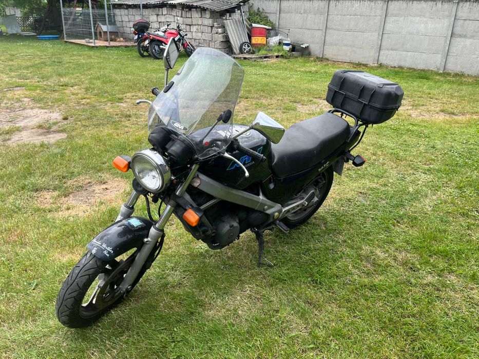 Honda Ntv 650 na części lagi silnik gaźniki lampa szyba wydech koła