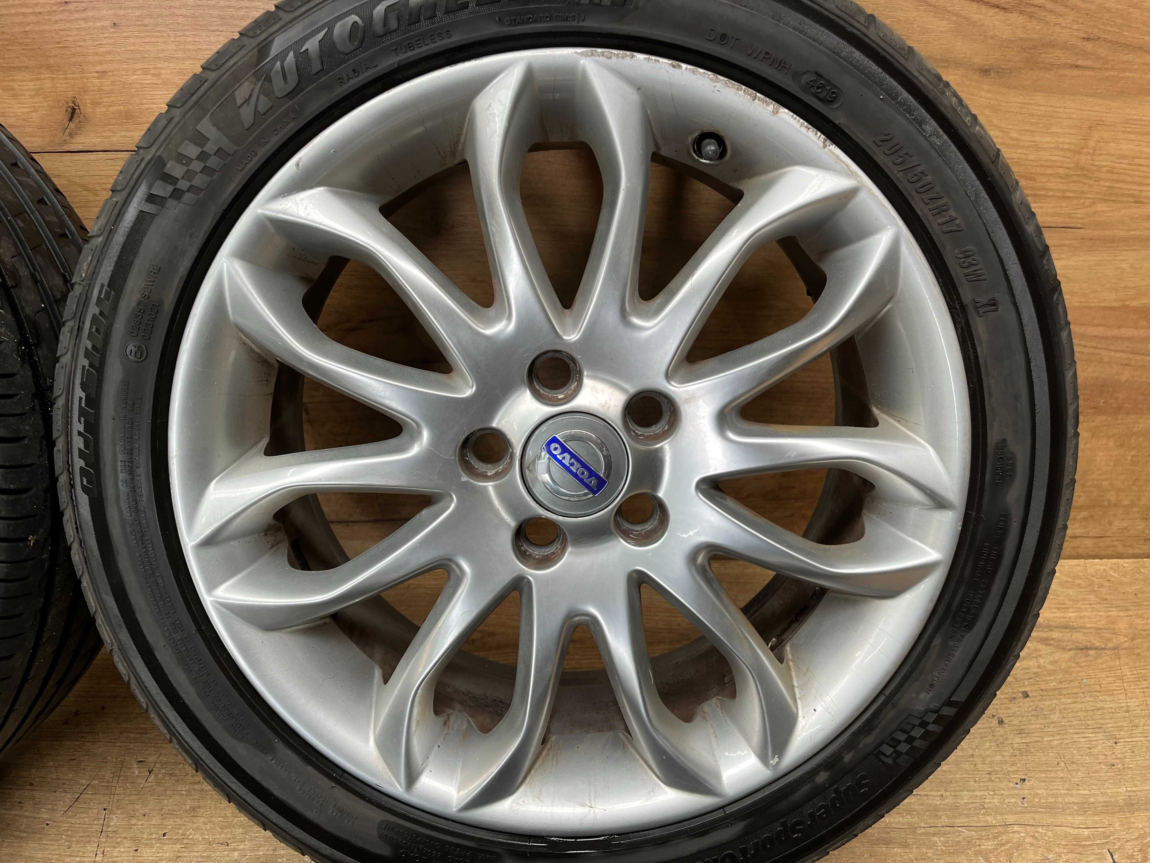 Koła/komplet kół/felgi Volvo C30 205/50/R17