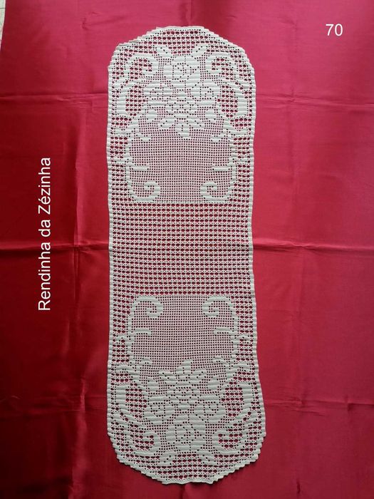 Centro de mesa em crochê artesanal