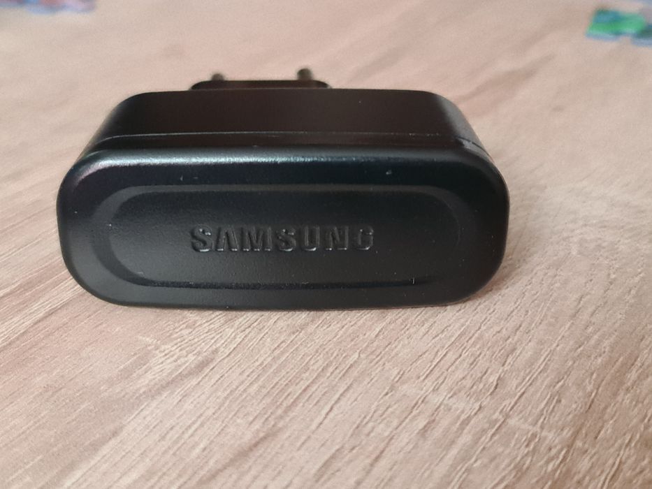 Ładowarka sieciowa SAMSUNG i kabel USB