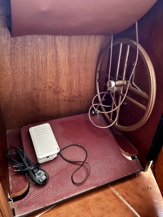 Máquina costura Alfa 109