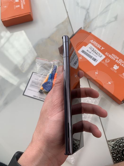 Дисплей Samsung Galaxy S22 Ultra 5G ARSSLY з рамкою (екран + тач)