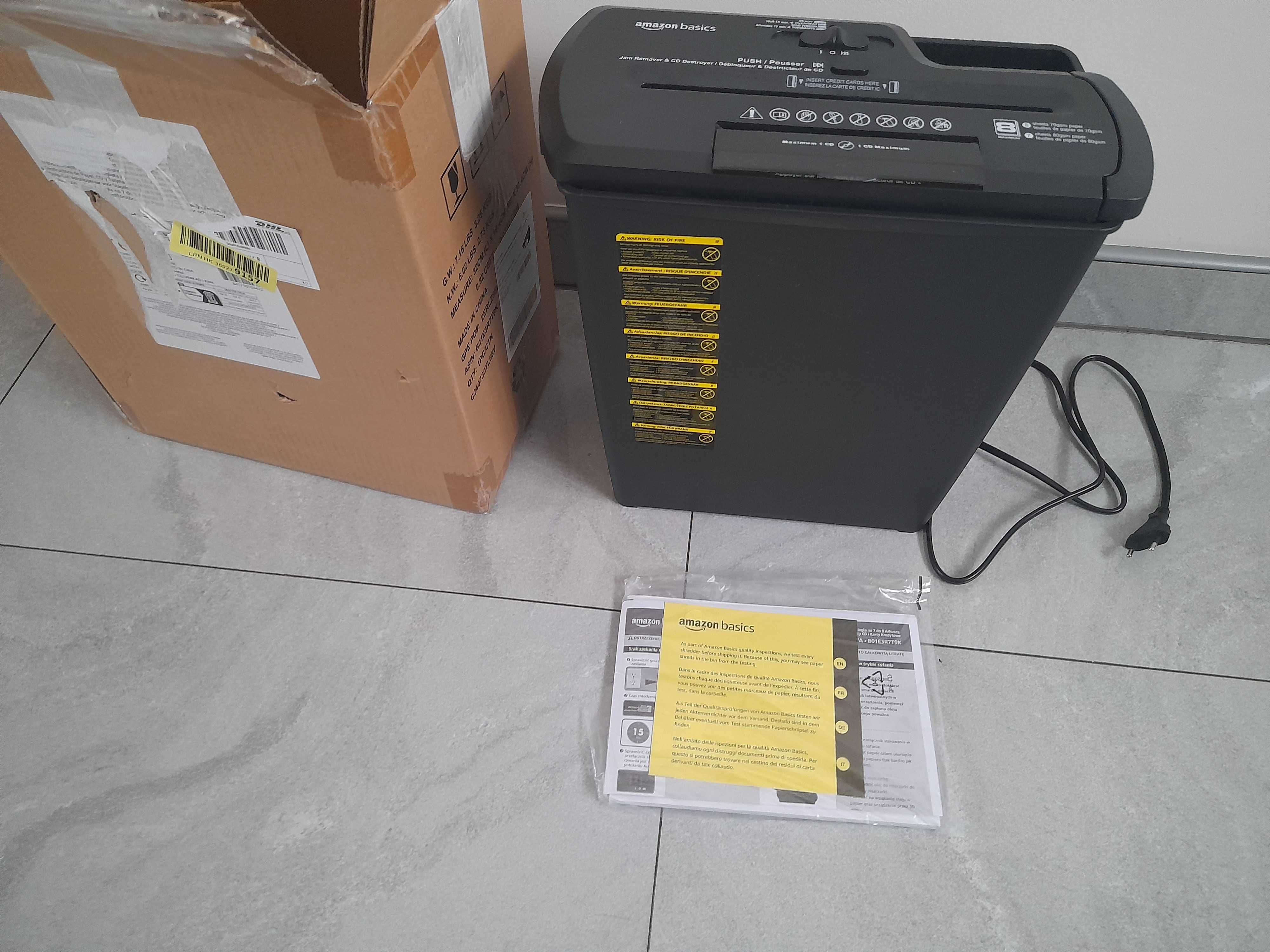 Niszczarka AmazonBasics R7T9K