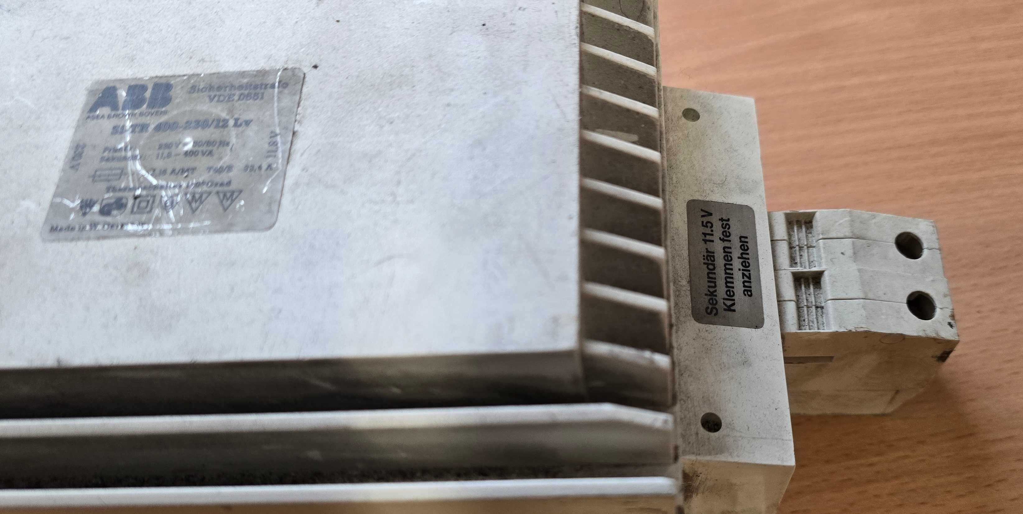 Transformator 400VA ABB model Si-TR 400-230/12L VDE 0551