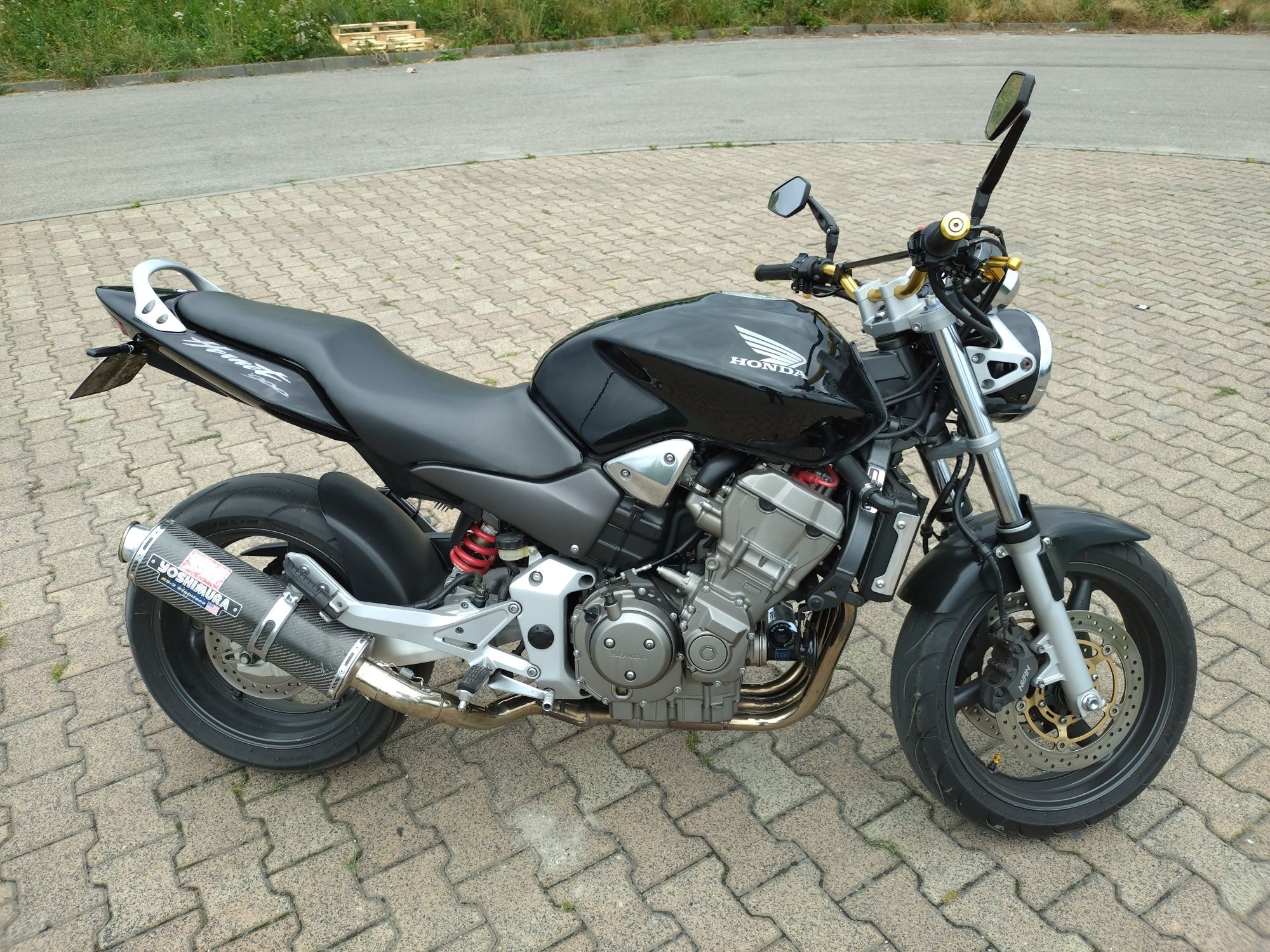 Honda hornet 900 cb900f