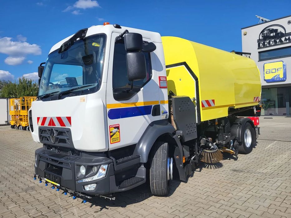 Renault D16  zamiatarka, myjka drogowa