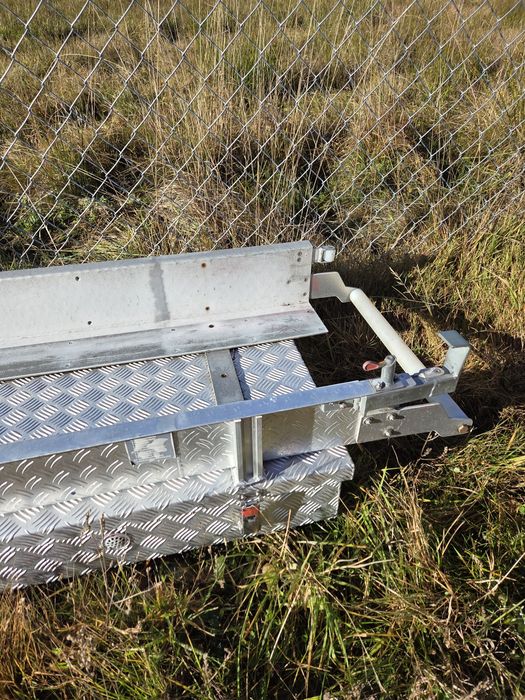 Skrzynie dachowe Strażackie na drabiny  Schowki straz pozarna